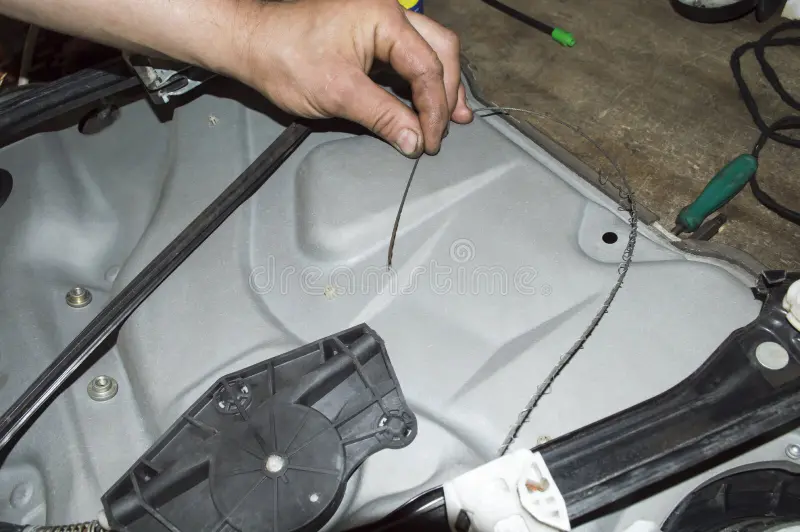 Garage Door Cable Repair in Lakeland